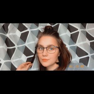 Meet your Posher, Piper